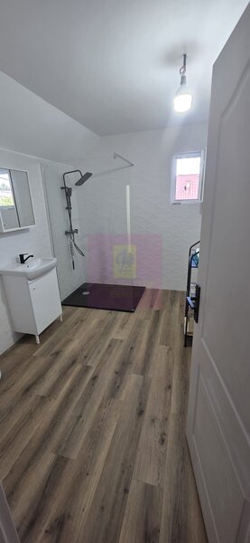 Vila 2025 de vanzare cu 4 camere in Breaza